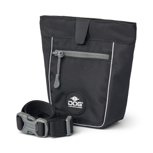 Go Explore Treat Bag-Black_1